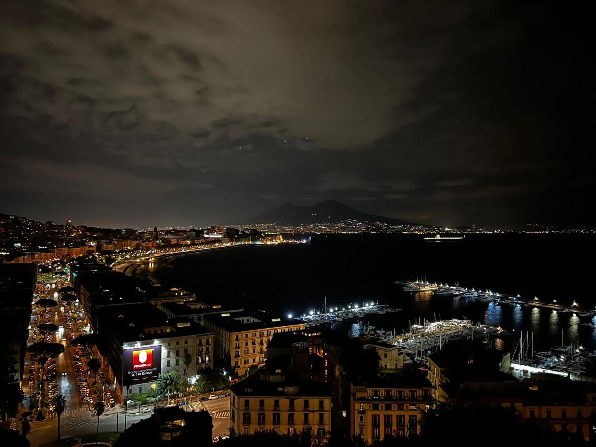 Twin Towers Naples Luxury Nápoles Exterior foto